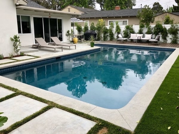 modern rectilinear pool