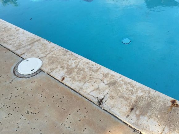 Saltwater_Pools_Cement_Stains