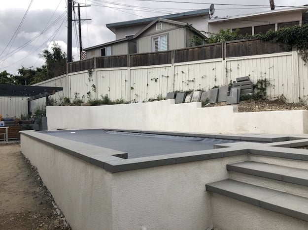 concrete retaining wall