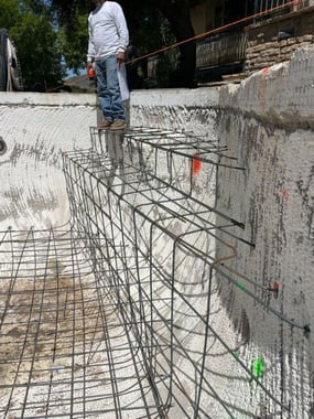 Reshape pool Vertical Blog Visual