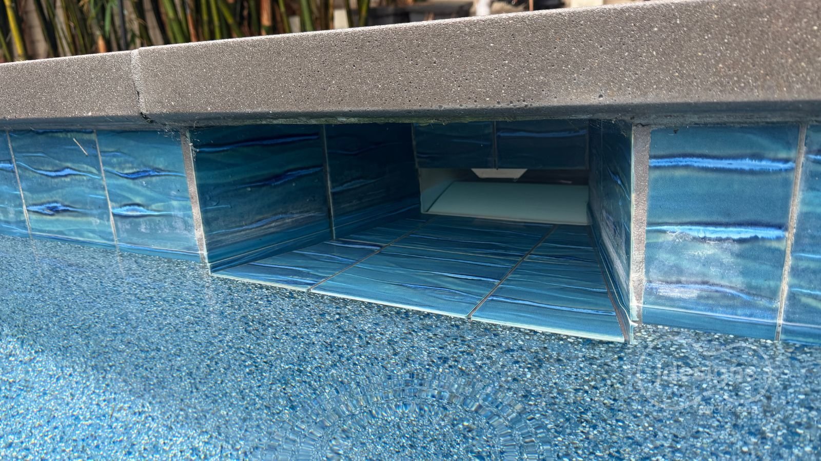 Pool Skimmer