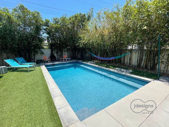 Trees Horizontal Blog Visual