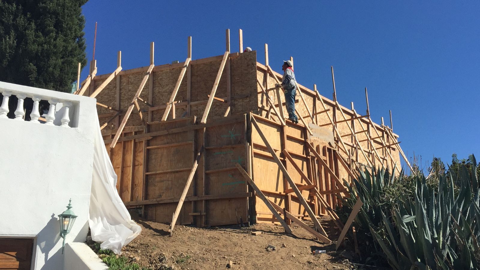 What Is Pool Forming and the Advantages of Building My Pool with Forms