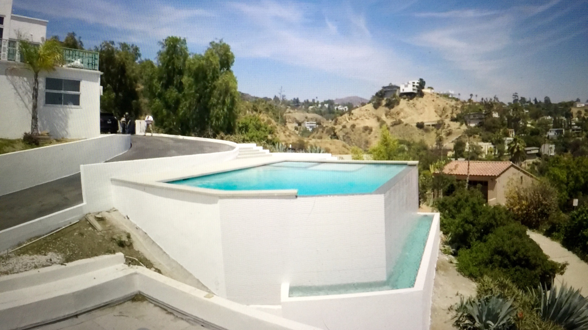 Popular Inground concrete Pool Design Trends For 2023